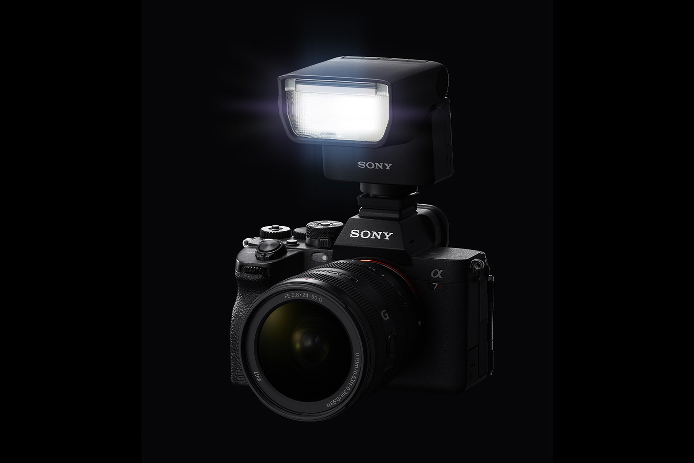 Produktbild av GN28 monterad på ILCE-7M4